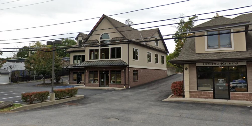 Hudson Valley - near US Route 9; Office, Retail, Service